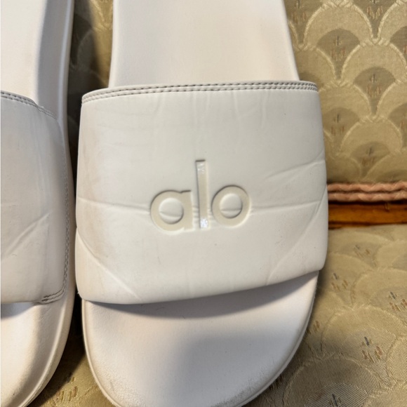 Unisex IT Slide - Picture 8 of 8